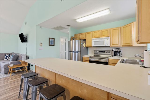 4122 Kent Drive, Galveston, TX 77554