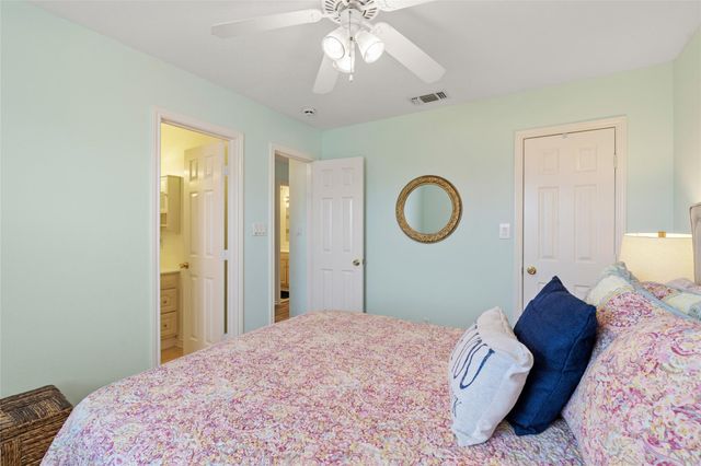 4122 Kent Drive, Galveston, TX 77554