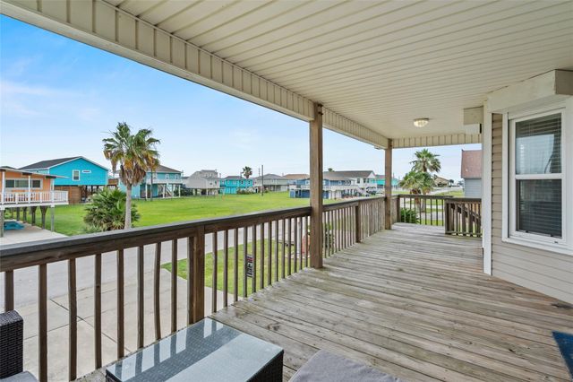 4122 Kent Drive, Galveston, TX 77554