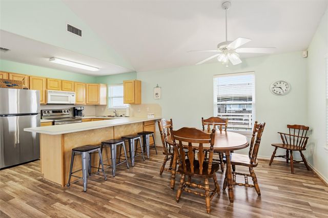 4122 Kent Drive, Galveston, TX 77554