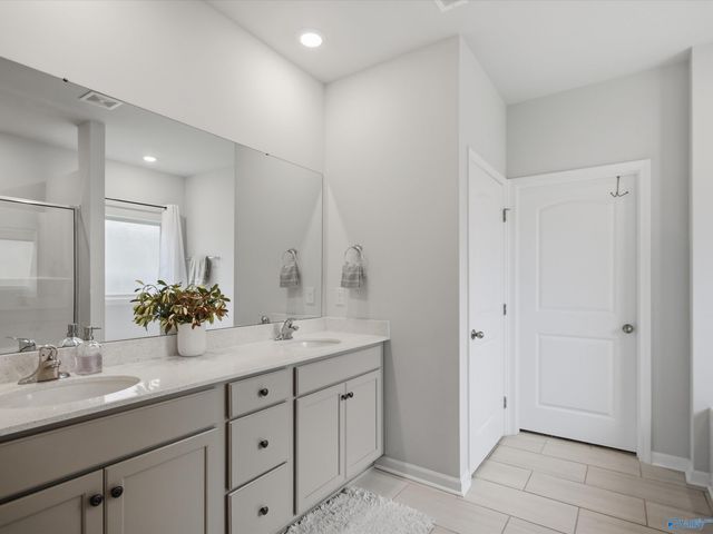 26484 Riparian Drive, Athens, AL 35613
