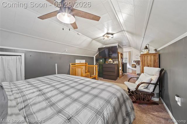 9301 Dixie, Redford, MI 48239