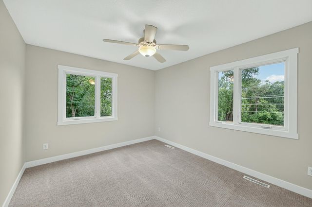 1810 Mayowood Road SW, Rochester, MN 55902