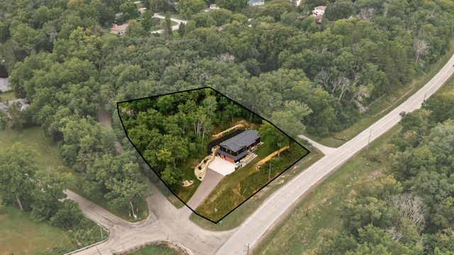 1810 Mayowood Road SW, Rochester, MN 55902