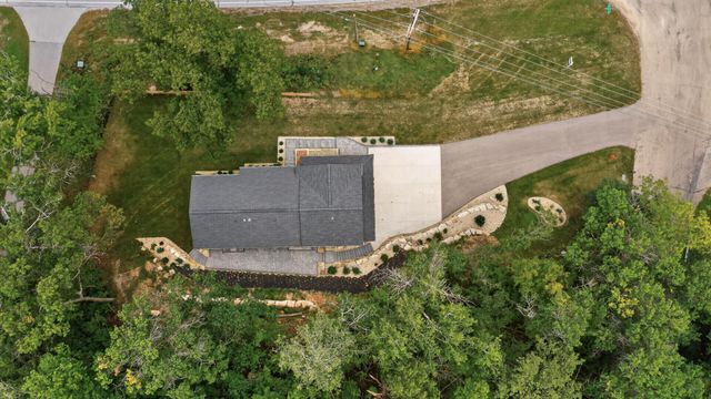 1810 Mayowood Road SW, Rochester, MN 55902