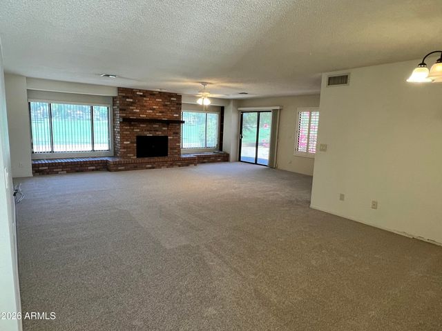 18942 N 96th Lane, Peoria, AZ 85382