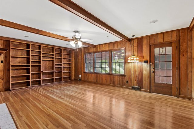 5467 COLLINGWOOD CV, Memphis, TN 38120