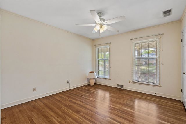 5467 COLLINGWOOD CV, Memphis, TN 38120