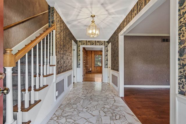 5467 COLLINGWOOD CV, Memphis, TN 38120