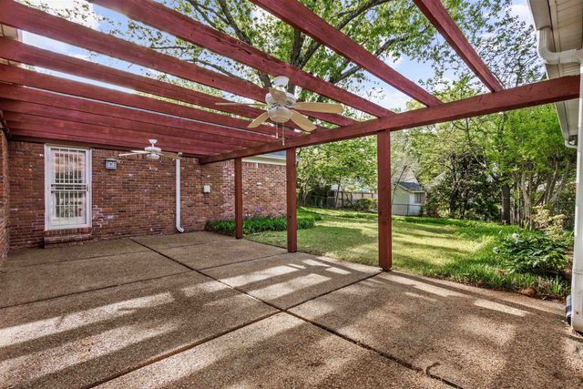 5467 COLLINGWOOD CV, Memphis, TN 38120