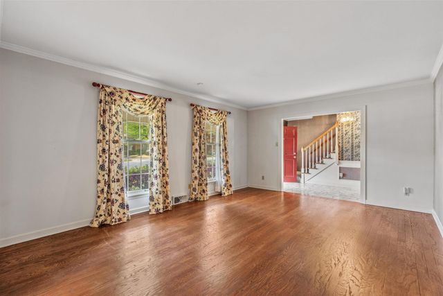 5467 COLLINGWOOD CV, Memphis, TN 38120