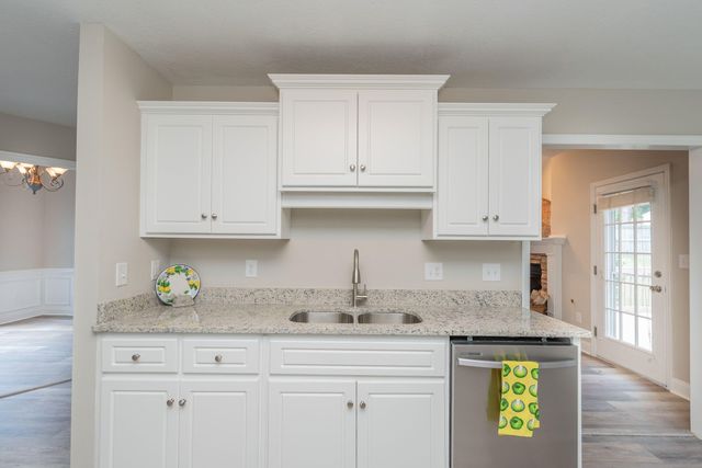 137 Swallow Lake Drive, North Augusta, SC 29841