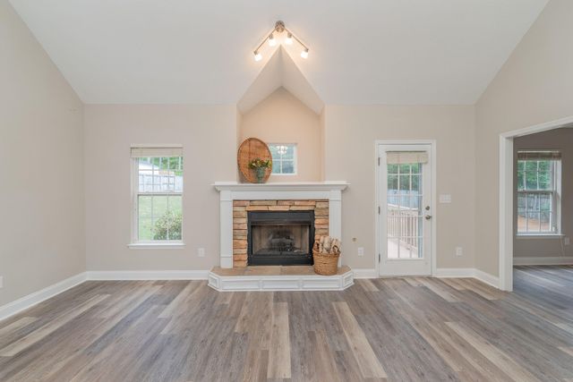 137 Swallow Lake Drive, North Augusta, SC 29841