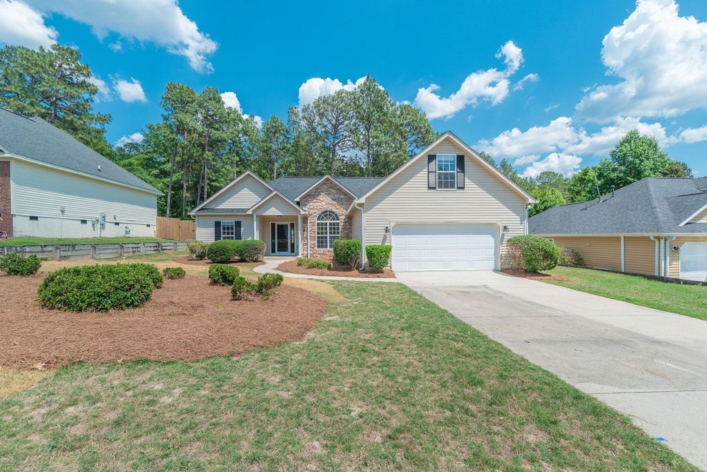 137 Swallow Lake Drive, North Augusta, SC 29841