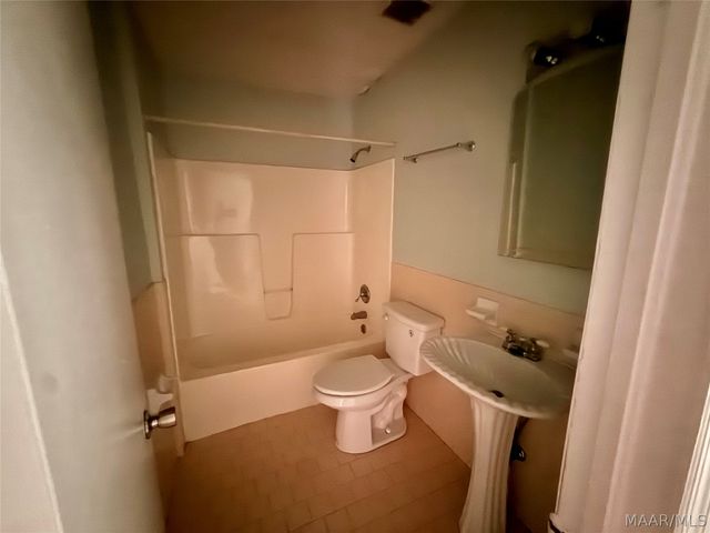2061 Early Street, Montgomery, AL 36108