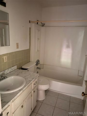 2061 Early Street, Montgomery, AL 36108