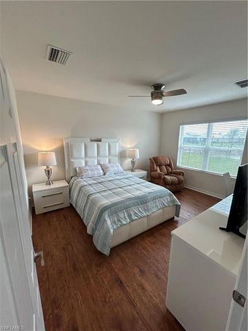 10531 Canal Brook LN, Lehigh Acres, FL 33936