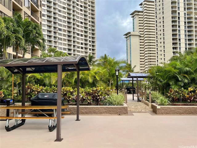 411 Hobron Lane 3407, Honolulu, HI 96815