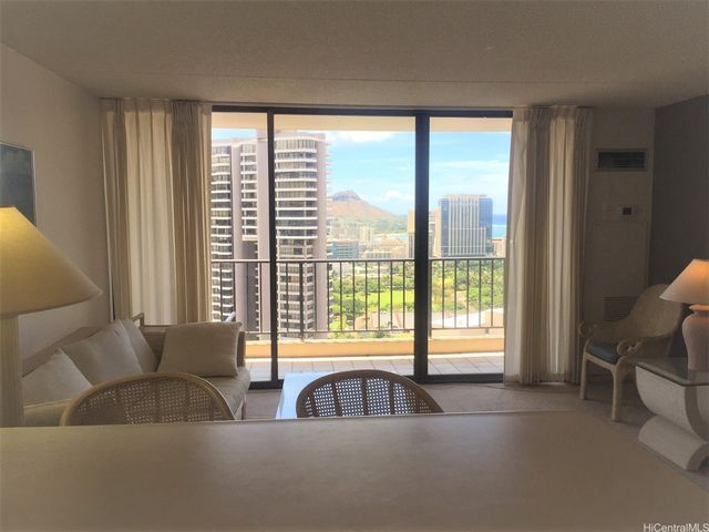 411 Hobron Lane 3407, Honolulu, HI 96815