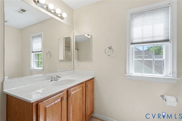 3800 Haylors Beach Way, Glen Allen, VA 23060