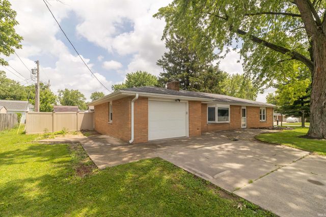 2208 E Siretta Lane, Muncie, IN 47303