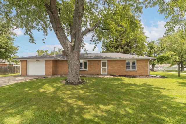 2208 E Siretta Lane, Muncie, IN 47303