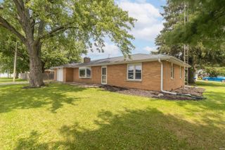 2208 E Siretta Lane, Muncie, IN 47303