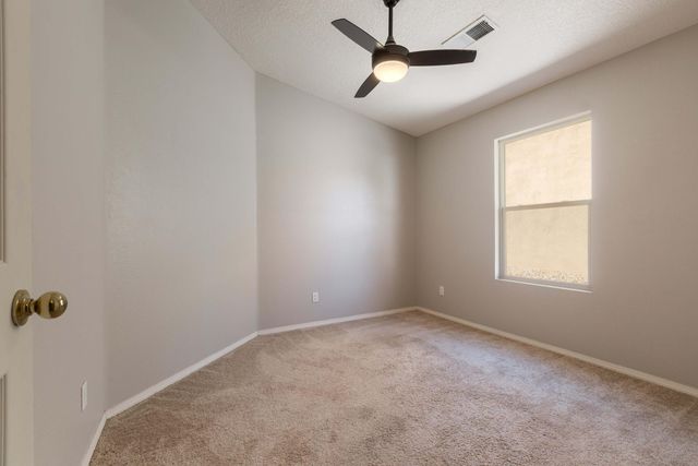 7608 Brianne Avenue NW, Albuquerque, NM 87114