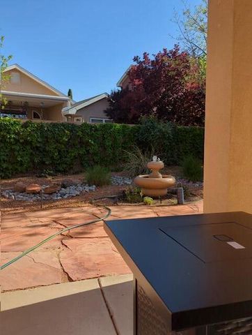 7608 Brianne Avenue NW, Albuquerque, NM 87114