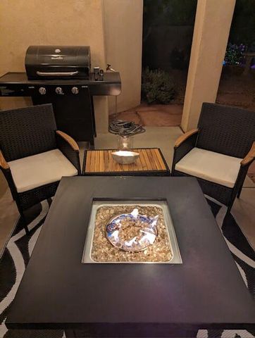 7608 Brianne Avenue NW, Albuquerque, NM 87114