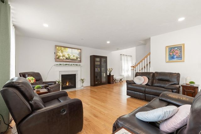 45 Douglas St, Weymouth, MA 02190