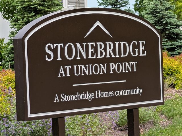 45 Douglas St, Weymouth, MA 02190