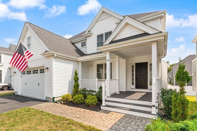 45 Douglas St, Weymouth, MA 02190