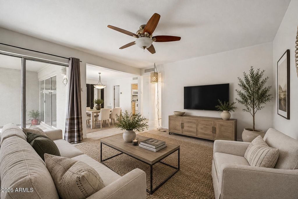 2233 E HIGHLAND Avenue 138, Phoenix, AZ 85016 — photo 2