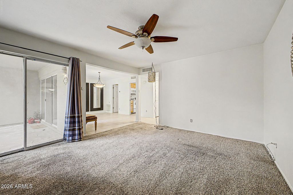 2233 E HIGHLAND Avenue 138, Phoenix, AZ 85016 — photo 3