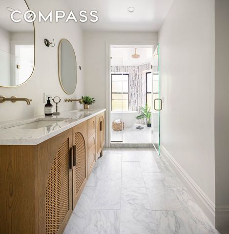 521 Monroe Street, New York City, NY 11221