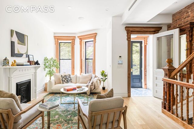 521 Monroe Street, New York City, NY 11221