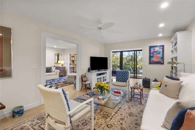 1633 BOATHOUSE CIRCLE 131, Sarasota, FL 34231