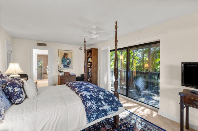 1633 BOATHOUSE CIRCLE 131, Sarasota, FL 34231