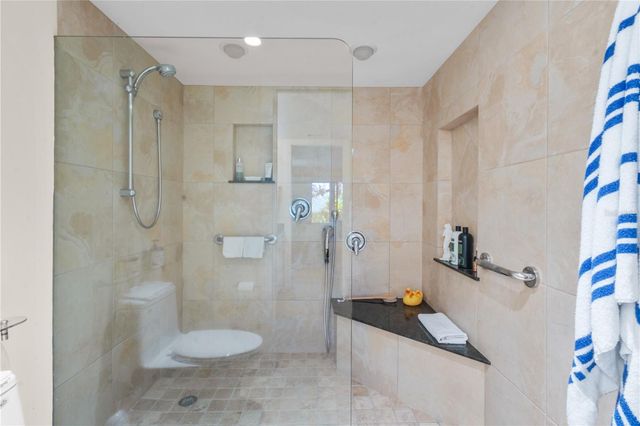 1633 BOATHOUSE CIRCLE 131, Sarasota, FL 34231