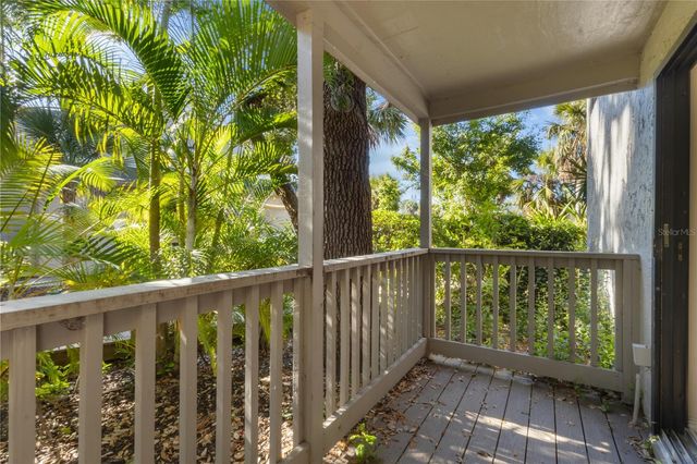 1633 BOATHOUSE CIRCLE 131, Sarasota, FL 34231