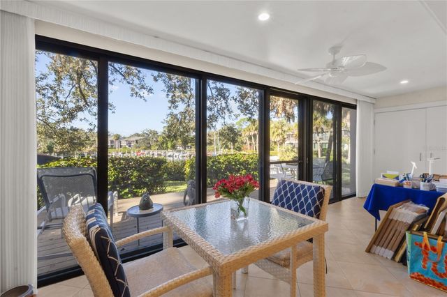 1633 BOATHOUSE CIRCLE 131, Sarasota, FL 34231