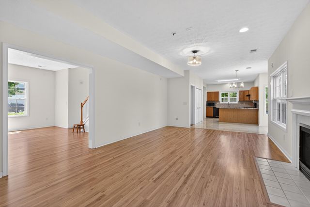 2097 Allegheny Way, Lexington, KY 40513
