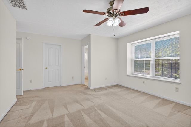 2097 Allegheny Way, Lexington, KY 40513
