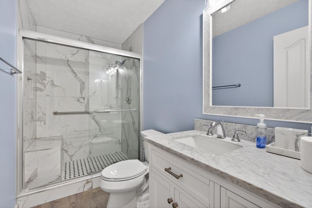 2097 Allegheny Way, Lexington, KY 40513