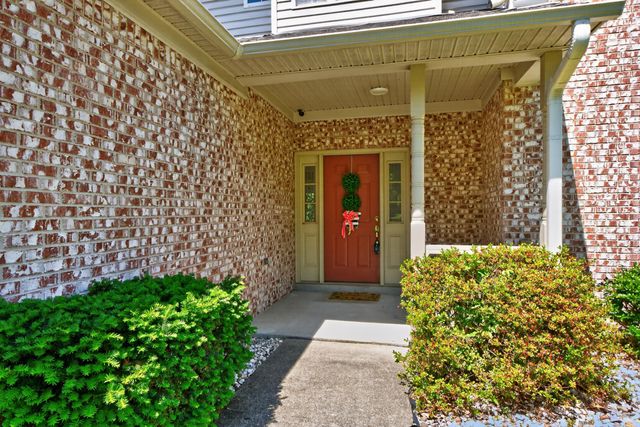 2097 Allegheny Way, Lexington, KY 40513