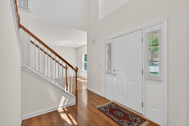 2097 Allegheny Way, Lexington, KY 40513