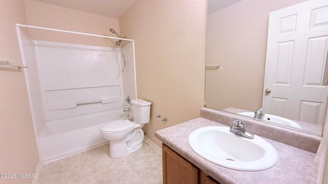 13183 N Tanner Robert, Oro Valley, AZ 85755