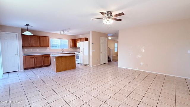 13183 N Tanner Robert, Oro Valley, AZ 85755