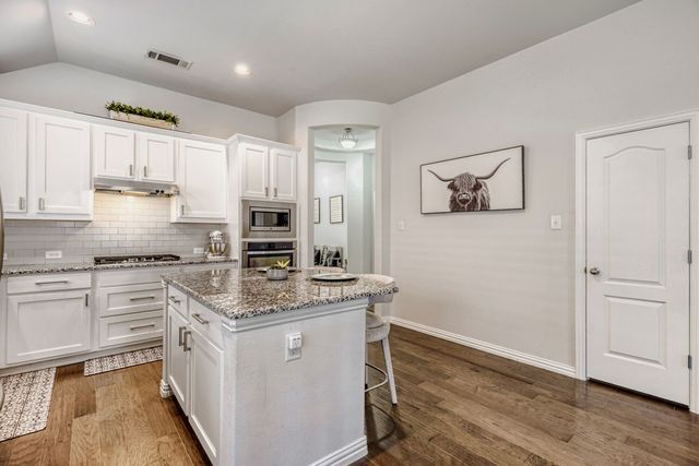 1560 Seminole Drive, Forney, TX 75126